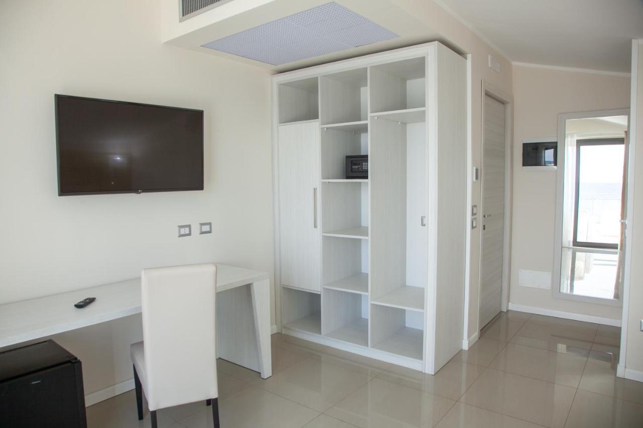 טורה מליסה Hotel Dolce Stella מראה חיצוני תמונה
