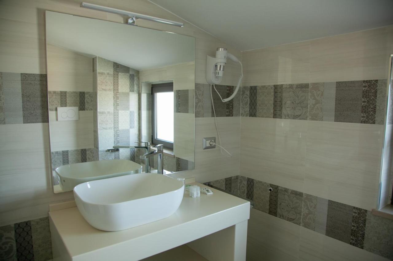 טורה מליסה Hotel Dolce Stella מראה חיצוני תמונה