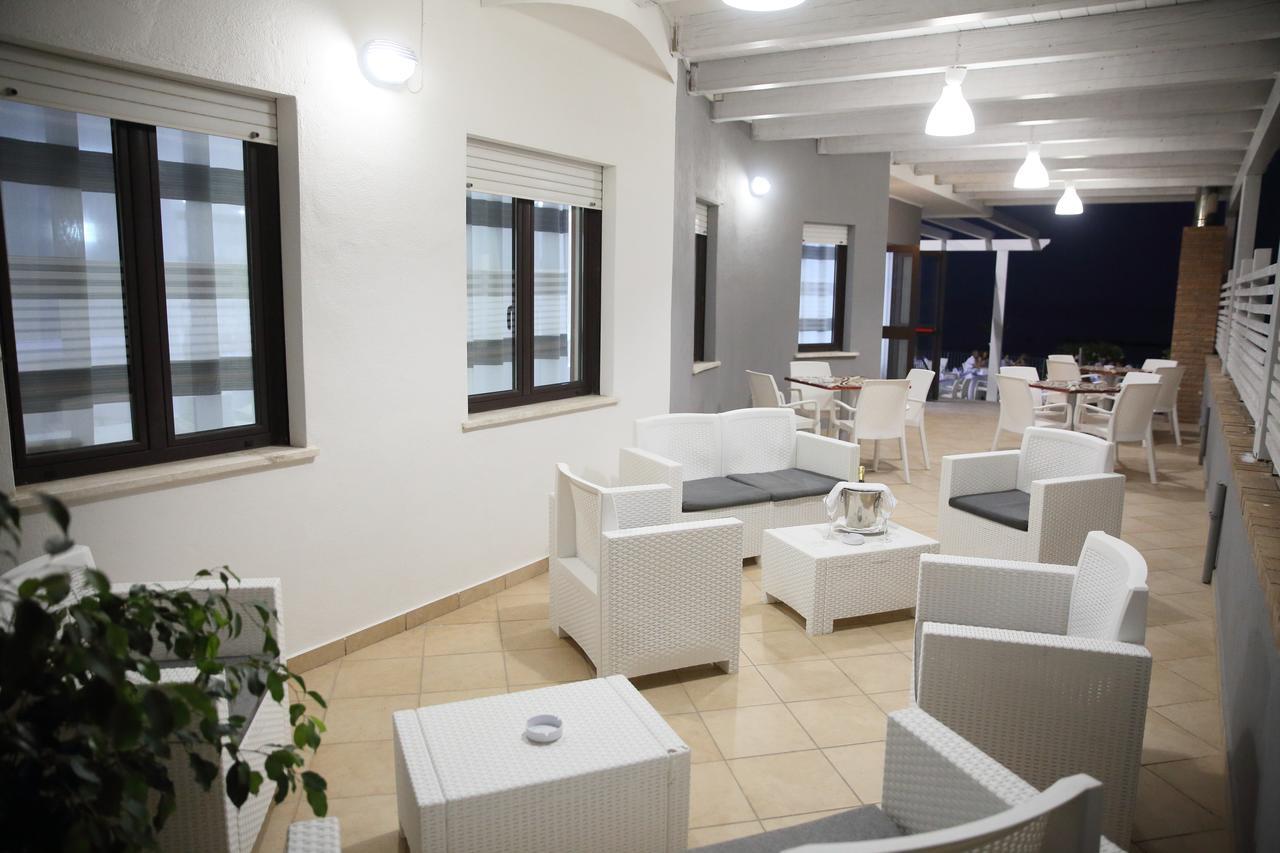 טורה מליסה Hotel Dolce Stella מראה חיצוני תמונה